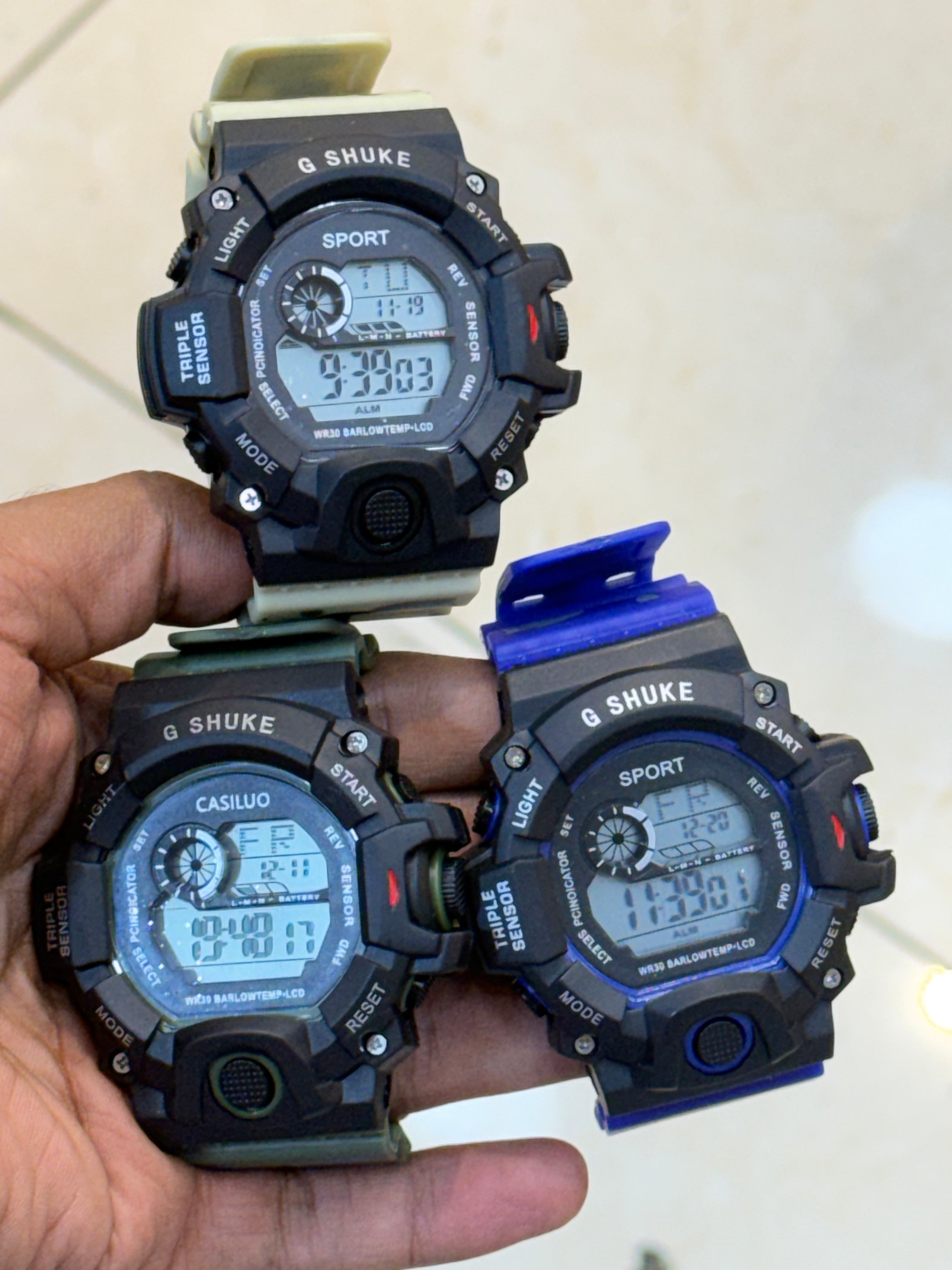 12 Pc watch
